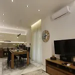 Apartment La Luxury Peneus