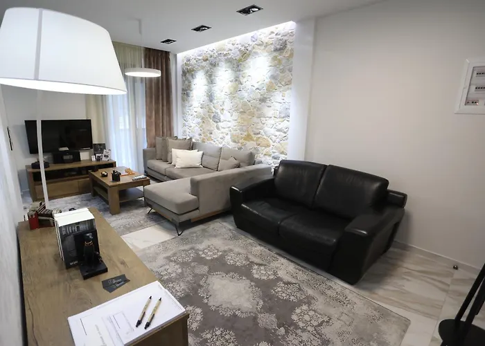 La Luxury Peneus * לריסה